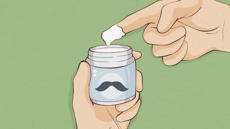 How to Use Pomade for Your Beard