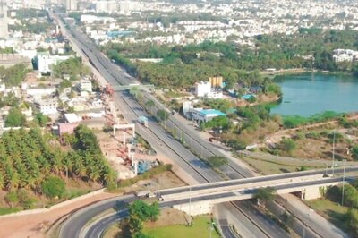 Bring Start-Up to the Mark: Industry Seeks Better Infra, Transport & Mini-Bengalurus | K'taka Polls