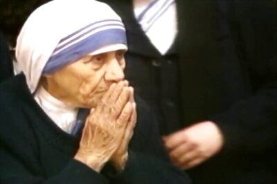 Vatican: (St) Mother Teresa, miracles & touching the untouched