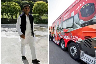Hi-tech Rath Develops Snag, Akhilesh Shifts to Official SUV