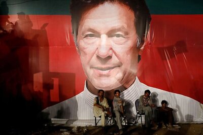 Unease as Imran Khan Invokes Blasphemy in Pakistan Election