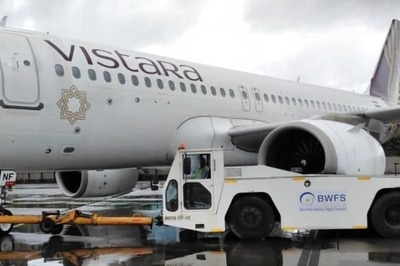 Delhi Airport: Major Mishap Averted as Two Vistara Aircraft Get Clearance for Take-off, Landing at Same Time