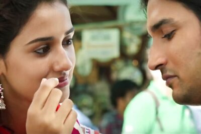 MS Dhoni- The Story Untold: Kaun Tujhe Traces the Love Story of Captain Cool