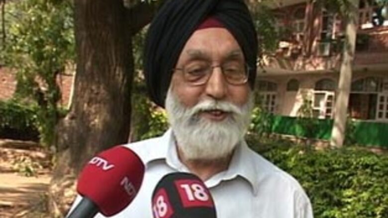 Gill slams Dhoni, Bhajji; says no proxy at awards