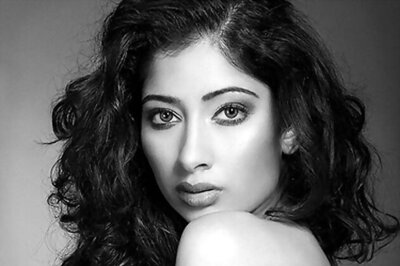 OP Nayyar's grand-daughter debuts with item number