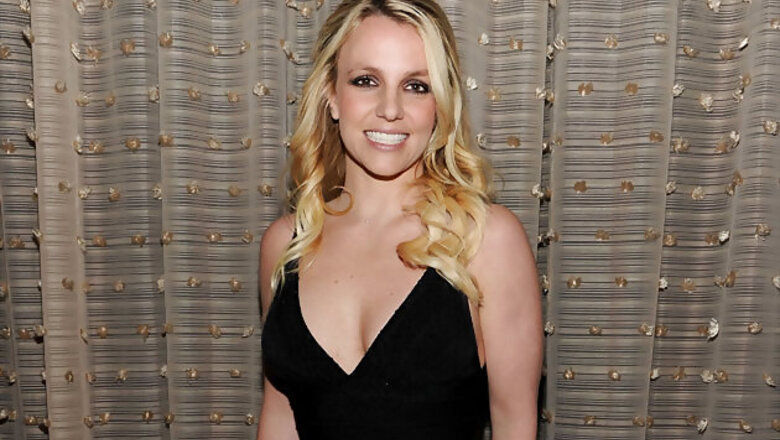 Is Britney Spears angry about Timberlake's wedding?
