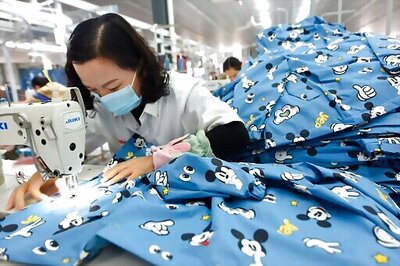 China's Manufacturing Recovery Weakens In December