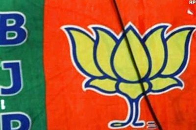 BJP welcomes Indo-Pak trade ties, warns 'misuse' of CBMs