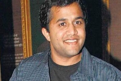 3 Idiots Fame Omi Vaidya's Directorial Debut Aaichya Gavat Marathit Bol Releases