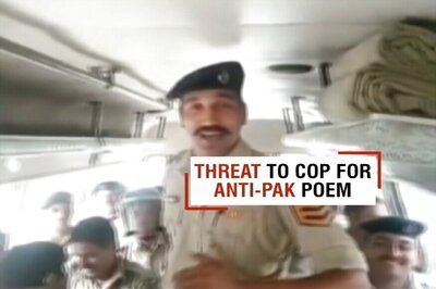 Police Officer Receives Death Threat For Reciting Patriotic Poem Against Pakistan