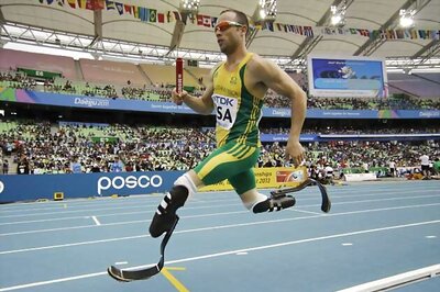 Double amputee Pistorius into Olympic 400m SFs