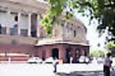 MP allowed to pedal down to Parliament