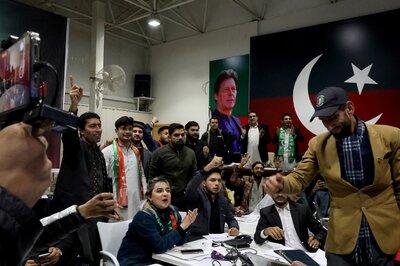 Opinion | Pakistan Polls: Imran Khan is Back, But Will it be Enough to Regain Power?