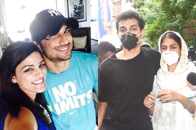 Sushant Singh Rajput's Sister Reacts to Showik Chakraborty's Arrest, Says 'Thank You God'