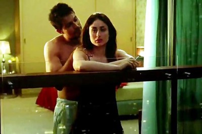 Kareena catwalks on Dubai beach, promotes 'Heroine'