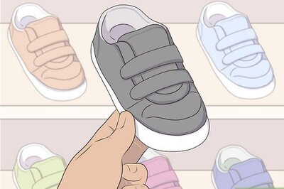 How to Put Shoes on a Baby