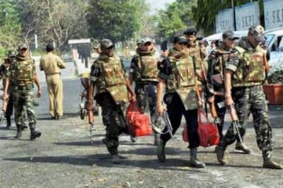 Naxal violence mars polling, 17 killed in four states