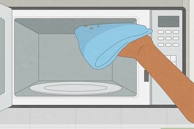 The Best Way to Remove Burnt Odors from Your Microwave