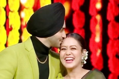 Rohanpreet Singh Delivers Romantic Speech for Neha Kakkar in Indian Idol 12, Leaves Her in Tears