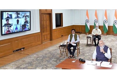 Govt Advises Ministers to Only Use NIC Video Conferencing, Third Party Apps too Unsafe