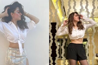 Hansika Motwani Oozes Oomph in Glitzy Mini Skirt; Fans React