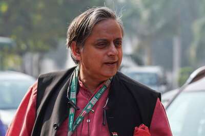 'BJP Will Emerge as Single-largest Party, But...': Shashi Tharoor’s Big Prediction On 2024 Lok Sabha Polls