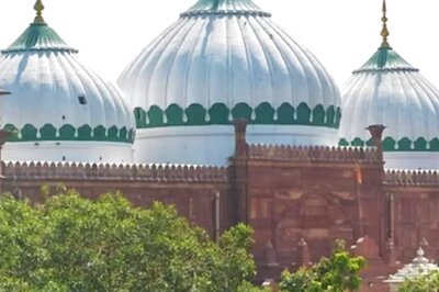 Muslim Leaders Seek Nod to Play Loudspeakers for 'Azaan' During Ramzan in Karnataka District
