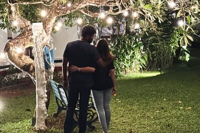 Nayanthara Holds Vignesh Shivan Close in New Romantic Pic on Instagram; His Comment Goes Viral