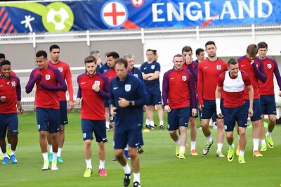 England Seek to Top Euro Group Against Slovakia