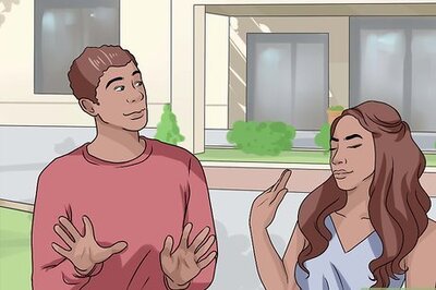 How to Find Out if a Girl Is Mad at You