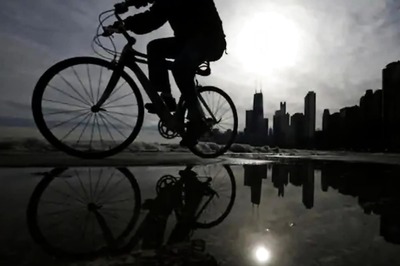 Kolkata Teen Cycles 120 km Daily to Sell Sweets as Local Trains Remain Shut in Pandemic
