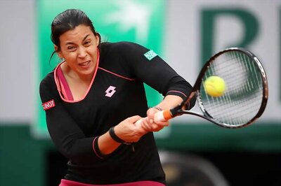 Marion Bartoli struggles to win the first round