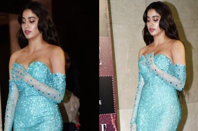 Janhvi Kapoor Suffers Oops Moments in Strapless Cinderella Gown; Video Goes Viral