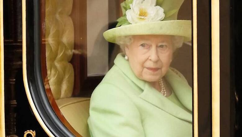 Queen Elizabeth Misses Traditional Christmas Service Due to 'Heavy Cold'