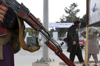 Some 1,000 People Awaiting Taliban Flight Clearance From Mazar-i-Sharif