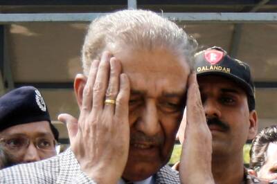 AQ Khan, Father of Pakistan's Nuclear Programme & Failed Politician, Dies at 85. A Look at His Life