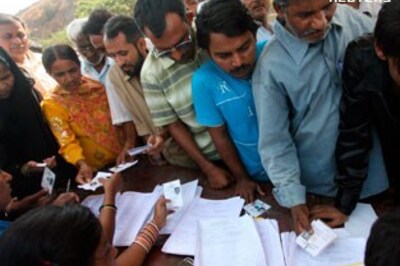 Low turnout warning for politicos: Mumbaikars