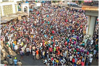 ‘Assault on Free Press’: News Broadcasters Group Slams Action Against Scribe Over Migrants' Protest in Bandra