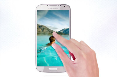 Samsung Galaxy S4 emerges with unconventional features
