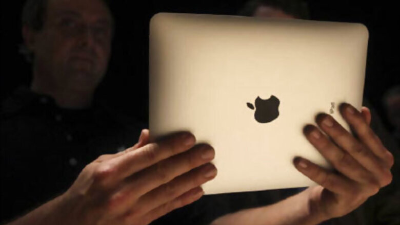 UK: Man shoots at iPad to test durability