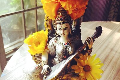 Saraswati Puja 2020: Quotes, Wishes, WhatsApp Messages to Share with Friends
