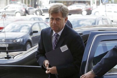 Ex-US Ambassador to Moscow Says Banned From Entering Russia