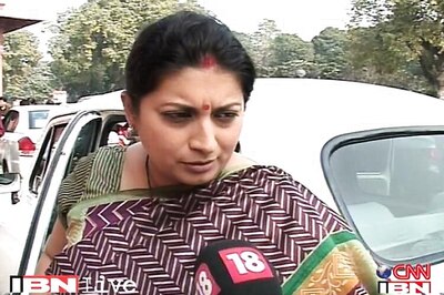 Non-NET fellowship will not be discontinued: Smriti Irani