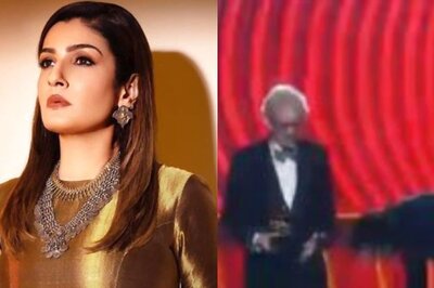 Raveena Tandon Praises Grammy Winner Ricky Kej for Touching Co-Winner’s Feet: Indian Culture on International Stage