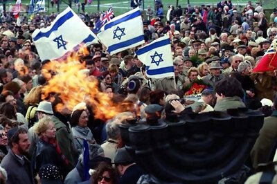 Merkel : Germany no place for anti-Semitism