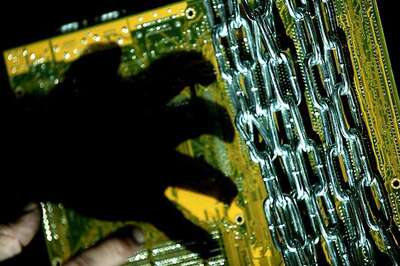 Exposure of NSA Spy Tools Could be Russia's Warning to US, Says Snowden