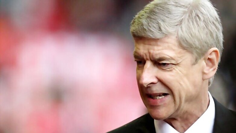 Divers should be banned for three games: Wenger