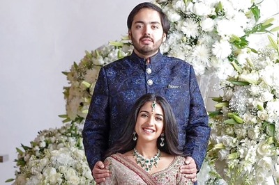 'Atithi Devo Bhava': Mukesh Ambani Welcomes World's Who's Who at Anant-Radhika's Pre-wedding Bash
