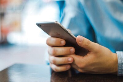 Xiaomi Led Indian Smartphone Market With 27% Share in Q4 2020; Apple, Samsung Register Growth