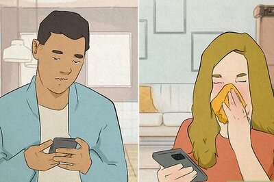 What to Say to Your Girlfriend Over Text When She's Sick